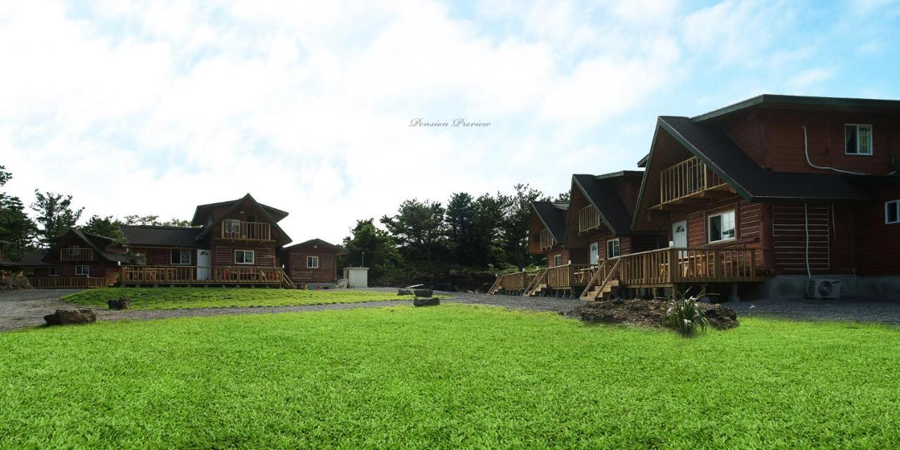 مدينة سيوجويبو Jeju Joa Log Pension المظهر الخارجي الصورة